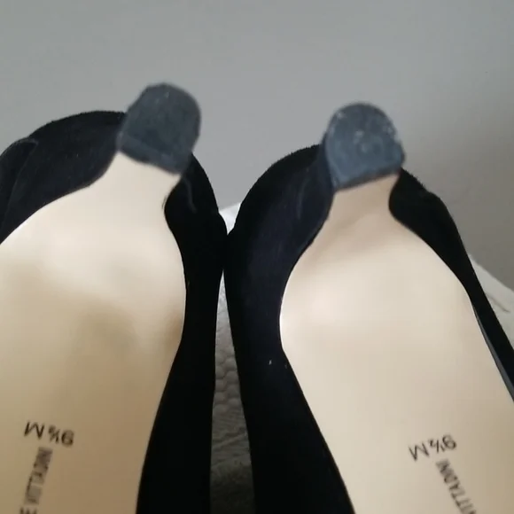 Adrienne Vittadini blk ankle boots. (Clearance) - Picture 5 of 6